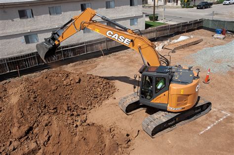 how much can excavators dig a day